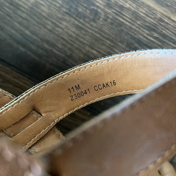 b.o.c. Wedge Sandals - Picture 5 of 5